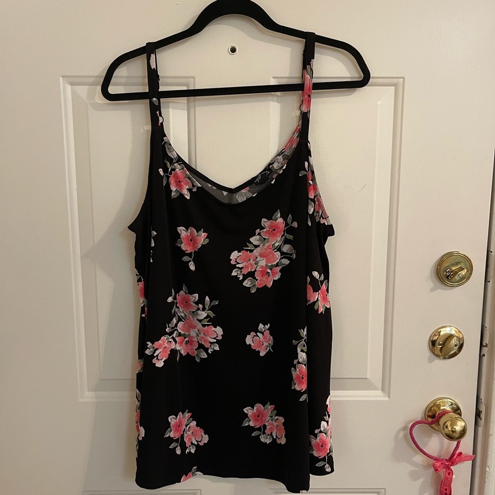 Torrid Black Floral Swing Tank